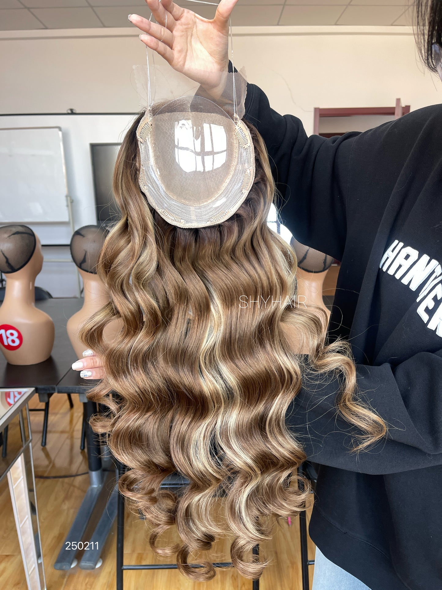 Dark-Root Caramel Blonde Wavy Human Hair Mini Wig - base and construction detail