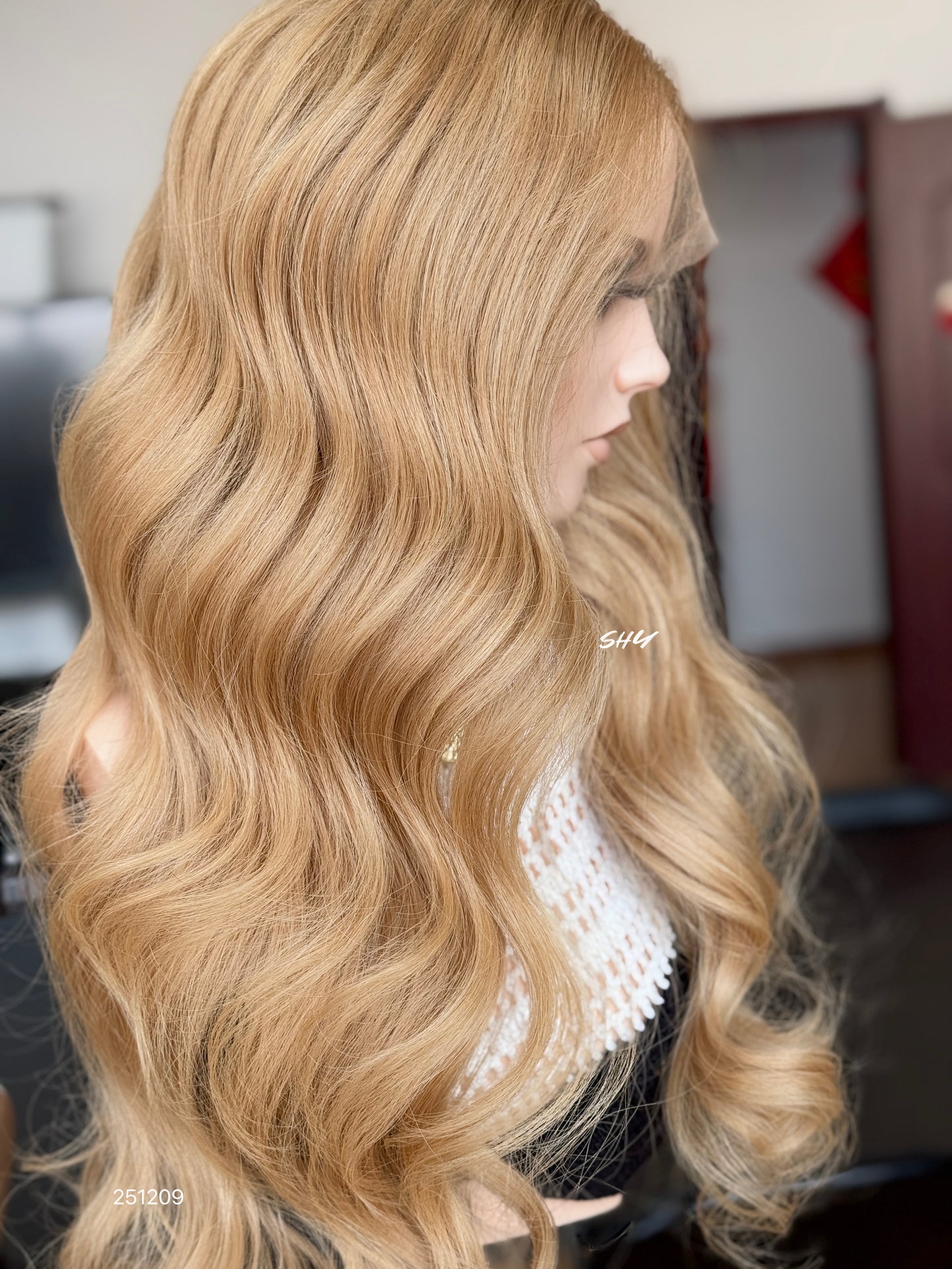 Honey Blonde Long Wavy Human Hair Lace Front Glueless Medical Wig, product view 5
