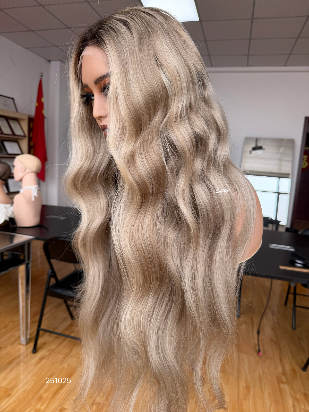 Champagne Blonde Middle-Part Body Wave Human Hair Lace Front Glueless Medical Wig, product view 7