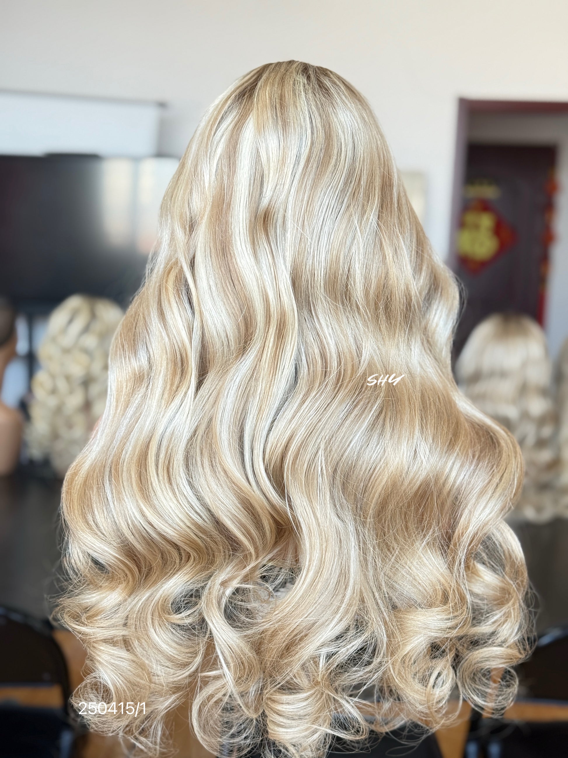 Cream Blonde Middle-Part Body Wave Human Hair Lace Front Glueless Medical Wig, product view 7