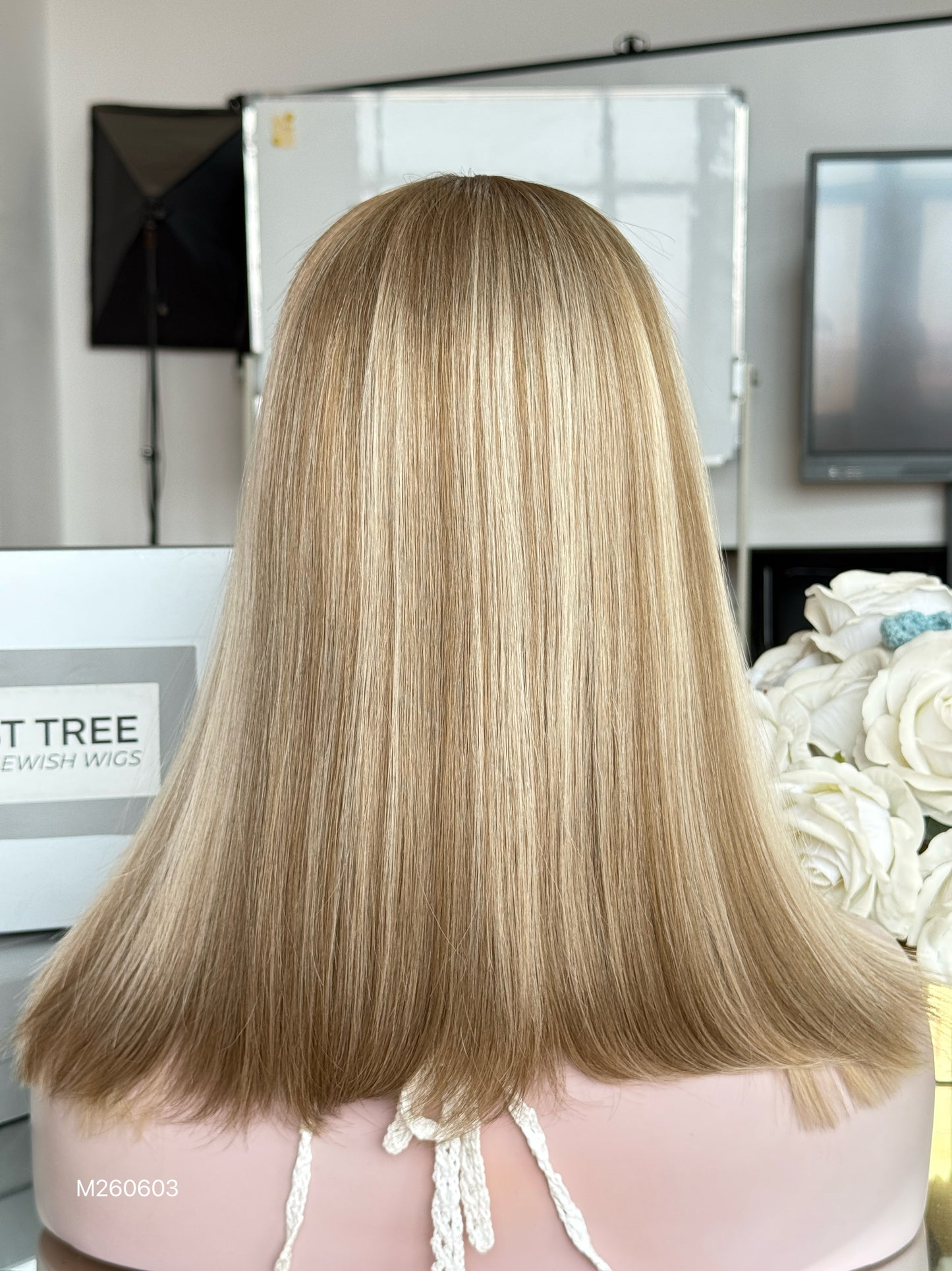 Champagne Blonde Middle-Part Shoulder-Length Straight Human Hair Sheitel Wig, product view 7