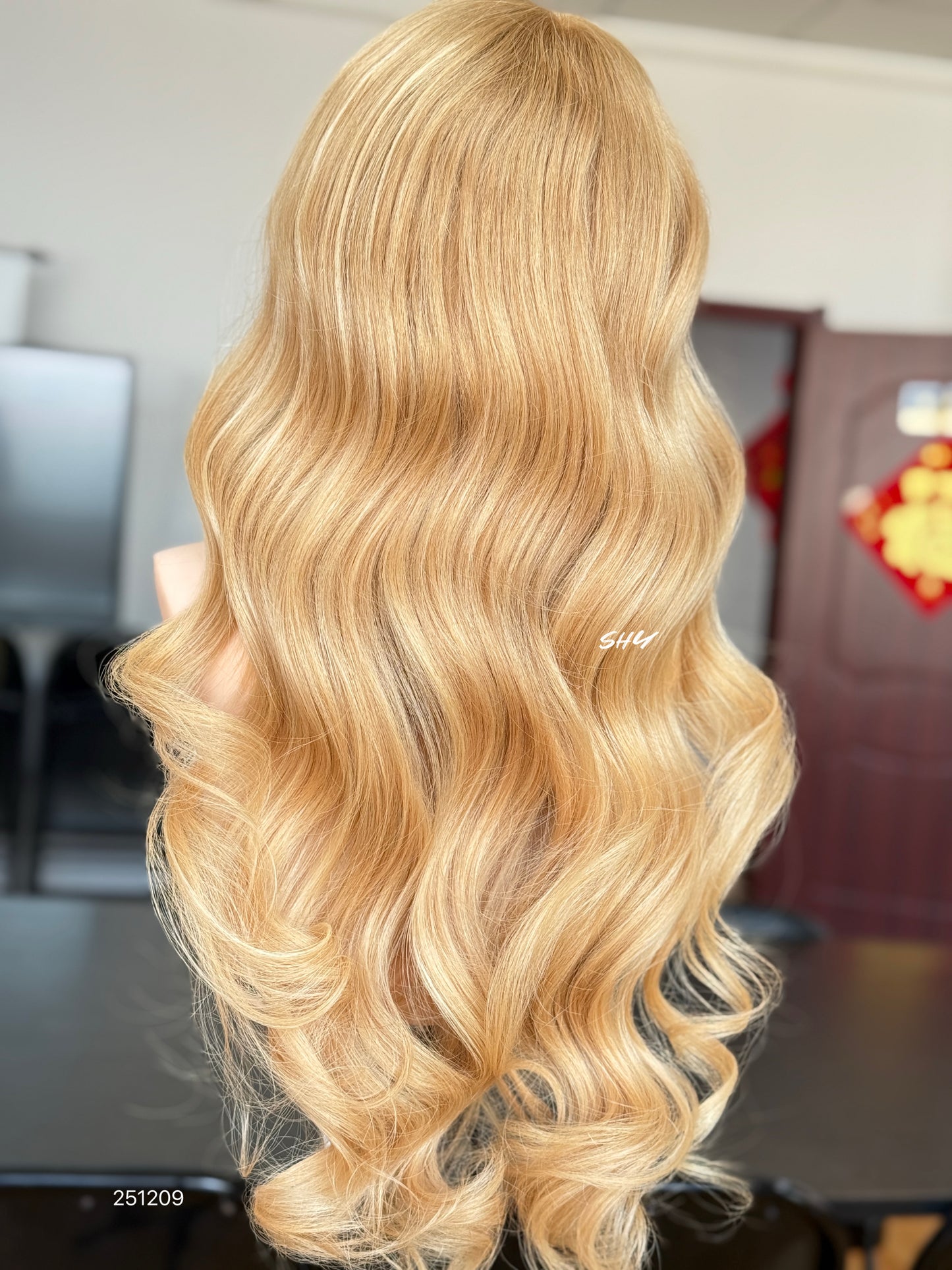 Honey Blonde Long Wavy Human Hair Lace Front Glueless Medical Wig, product view 9