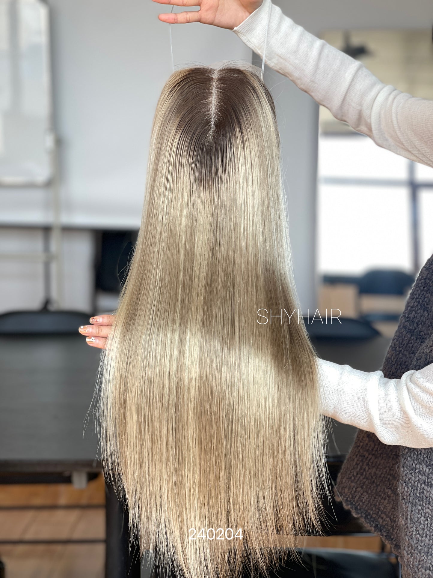 Dark-Root Ash Beige Blonde Straight Human Hair Mini Wig - color, texture, blending, or base detail