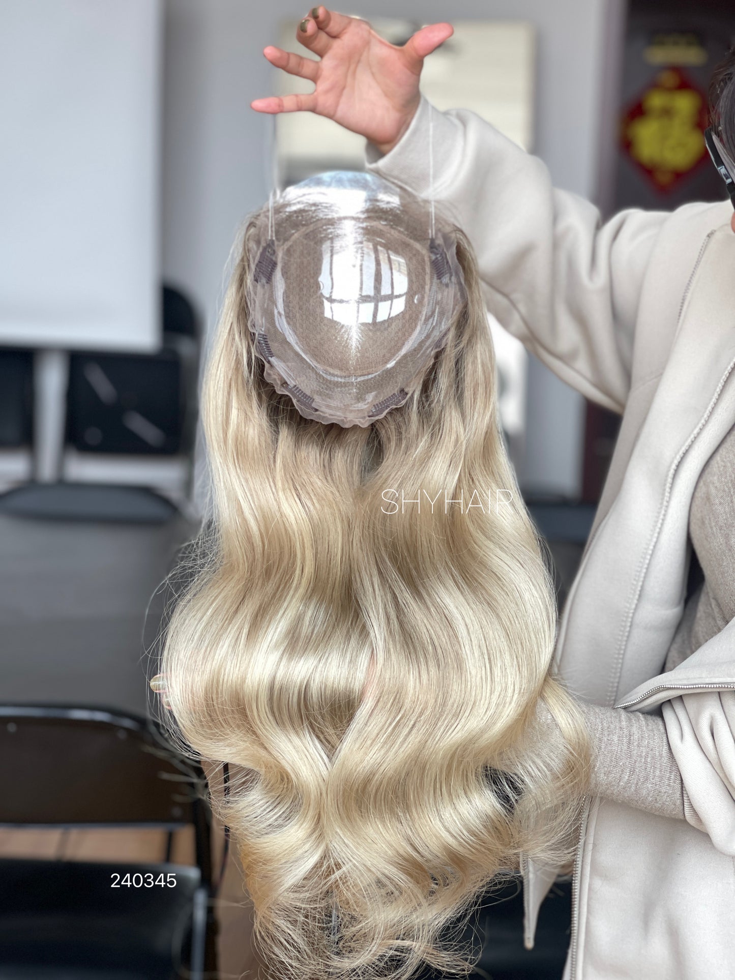 Platinum Champagne Blonde Long Loose-Wave Human Hair Mini Wig - color, texture, blending, or base detail