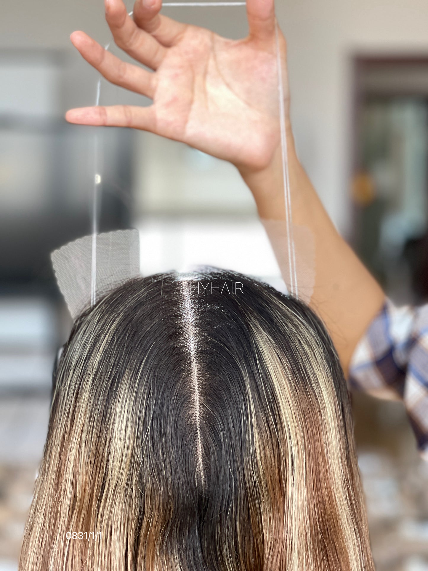 Highlighted Chestnut Brown Wavy Human Hair Mini Wig - color, texture, blending, or base detail