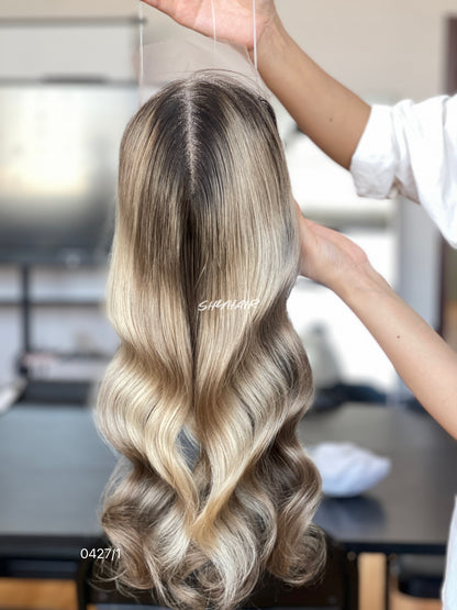 Dark-Root Ash Beige Blonde Wavy Human Hair Mini Wig - base and construction detail