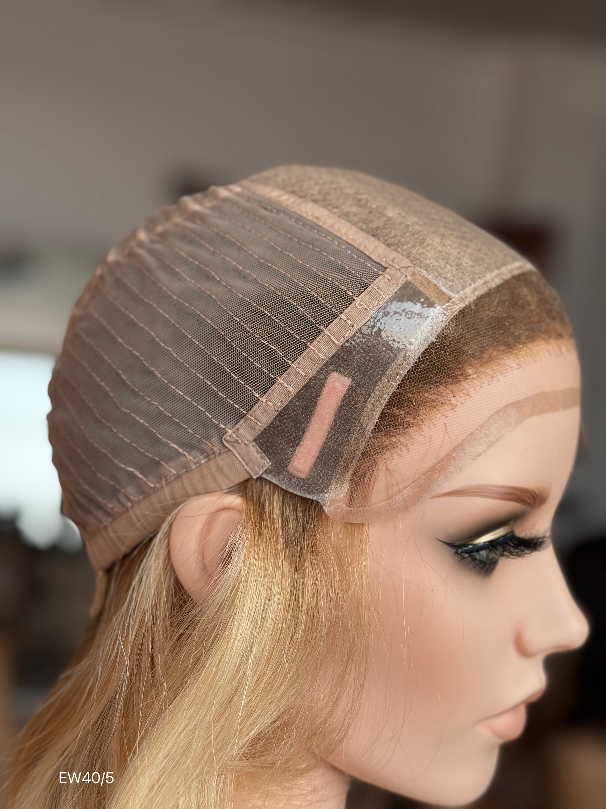 Honey Blonde Medium-Length Wavy Silk Top Human Hair Medical Wig - Europe Dispatch - cap construction detail