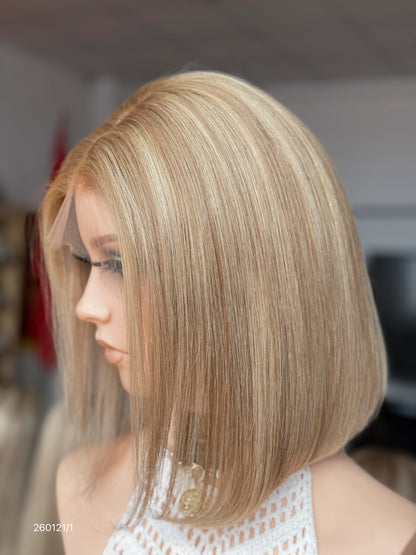 HD 13x5 Champagne Blonde Middle-Part Straight Human Hair Patch Lace Front Bob Wig view 7