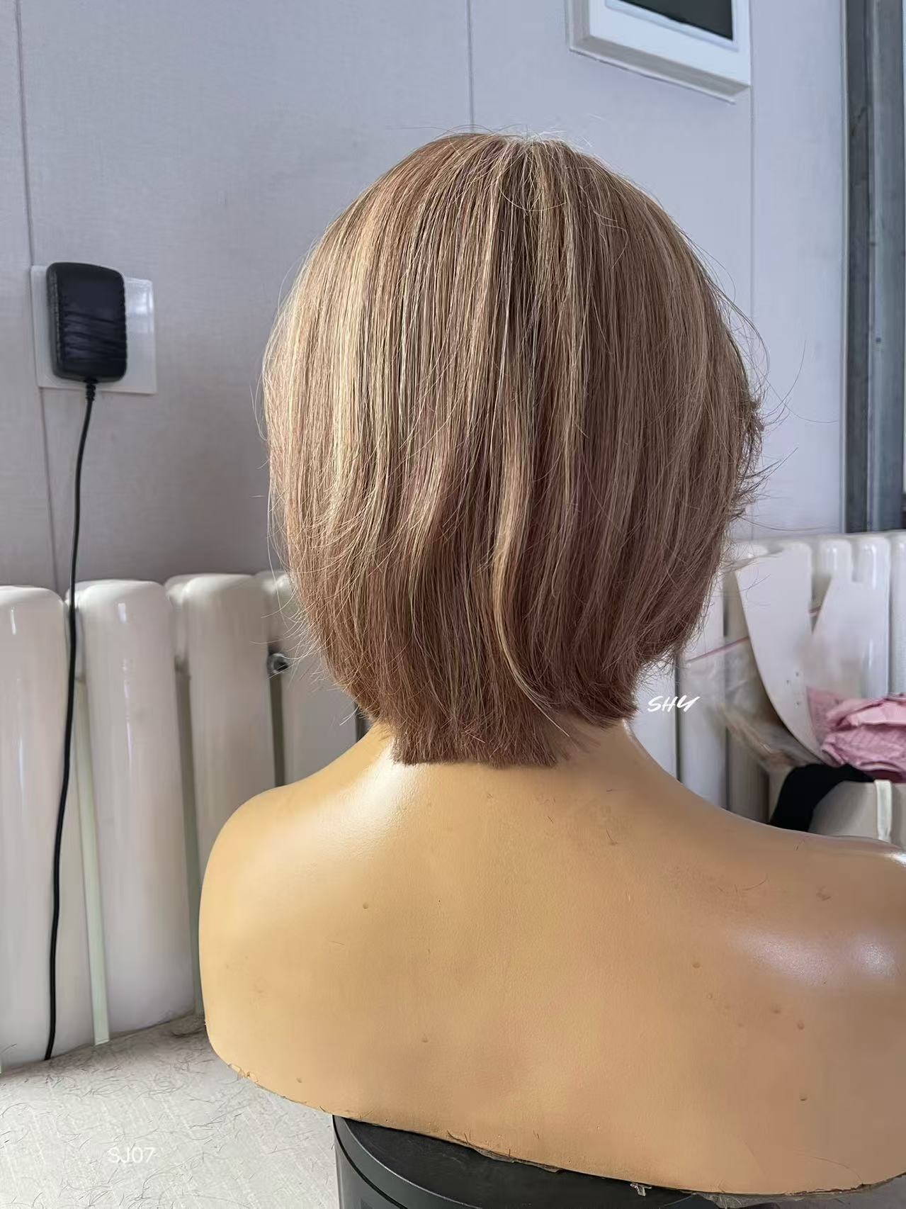 PU Full Lace Dusty Rose Brown Highlighted Center-Part Pixie Bob Human Hair Medical Wig product view 4