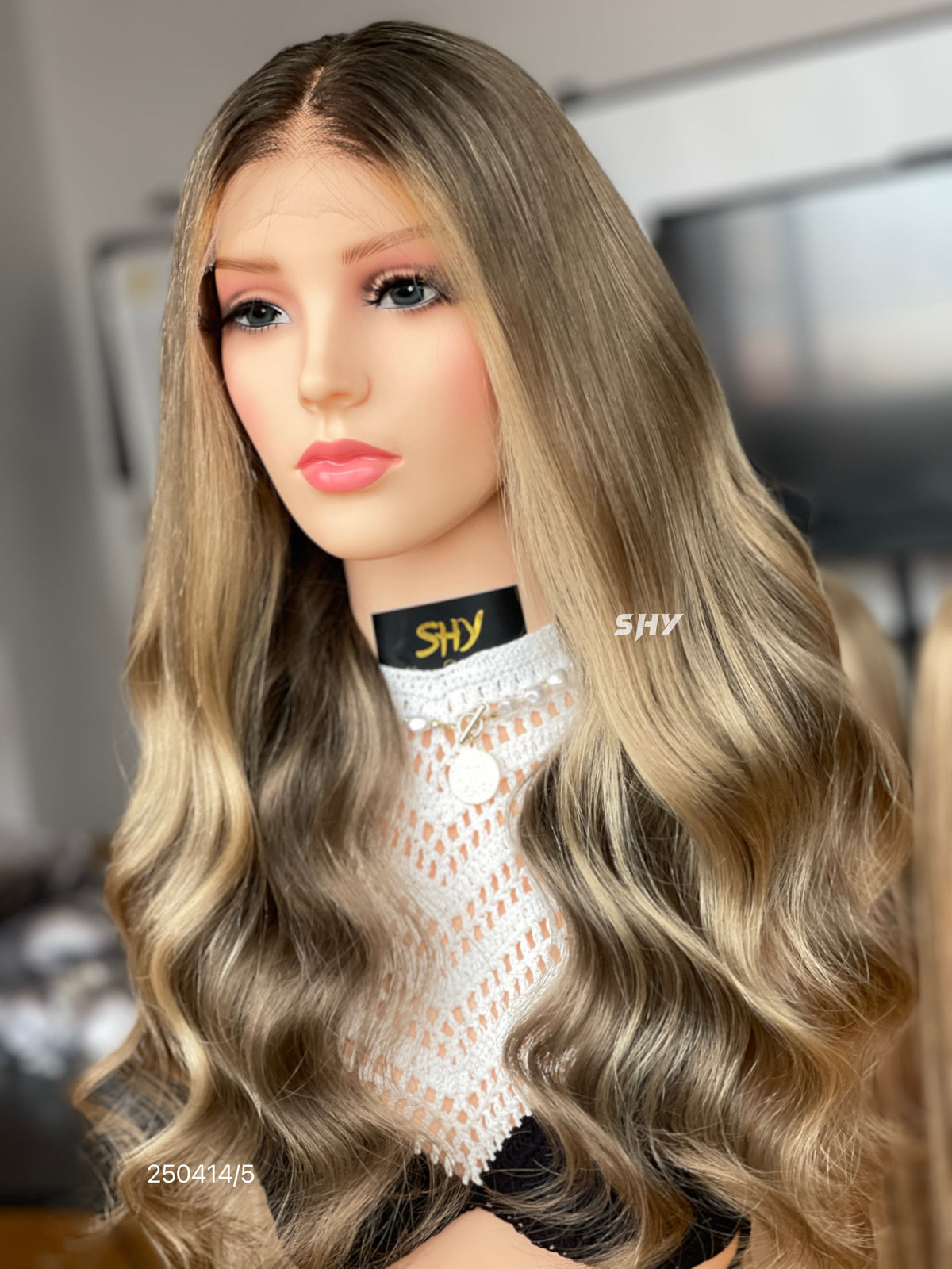 HD 13x5 Ash Brown Blonde Balayage Body Wave Human Hair Patchwork Lace Wig product view 3