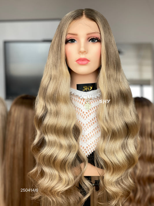HD 13x5 Dark-Rooted Champagne Blonde Balayage Body Wave Human Hair Patchwork Lace Wig product view 2 — alternate view