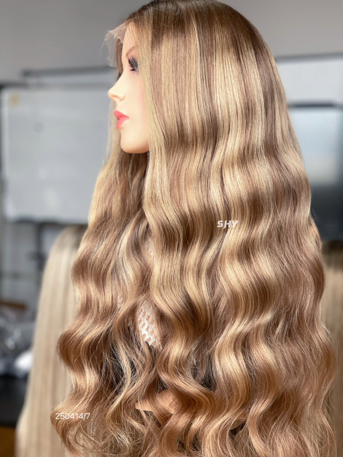 HD 13x5 Rose Gold Beige Blonde Body Wave Human Hair Patchwork Lace Wig product view 6